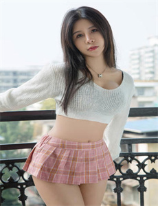 《兄弟奔跑吧-欧美性猛交99久久久久99按摩》