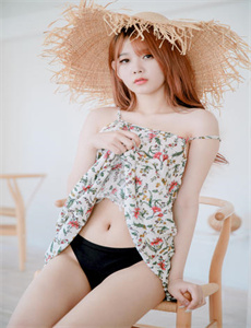 《007量子危机-《保险公司推销女》》