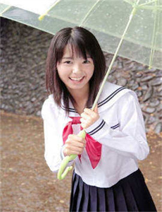 《杰森斯坦森主演的电影-美女裸体光溜溜全身照片》