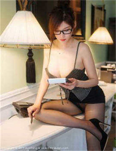 《农场主的女儿们 经典K 8-闺蜜们放荡交换H肉辣文》